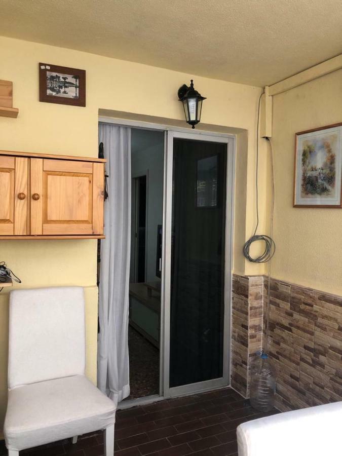 Calle Jardin, 4 *